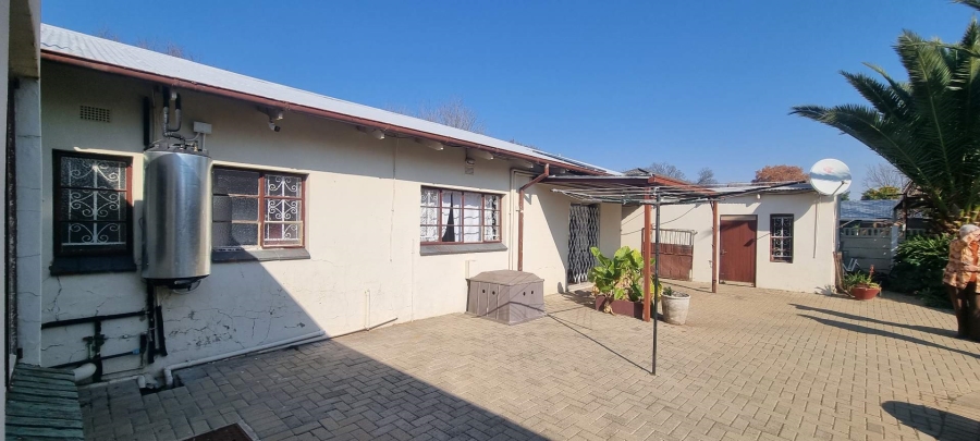 4 Bedroom Property for Sale in Wilgehof Free State